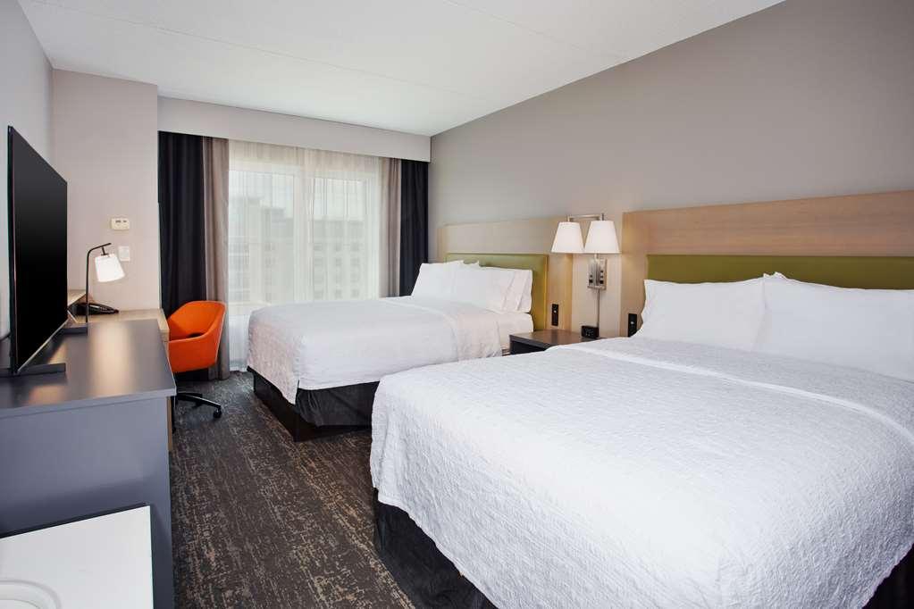 Hampton Inn And Suites Newark Airport 伊麗莎白 客房 照片