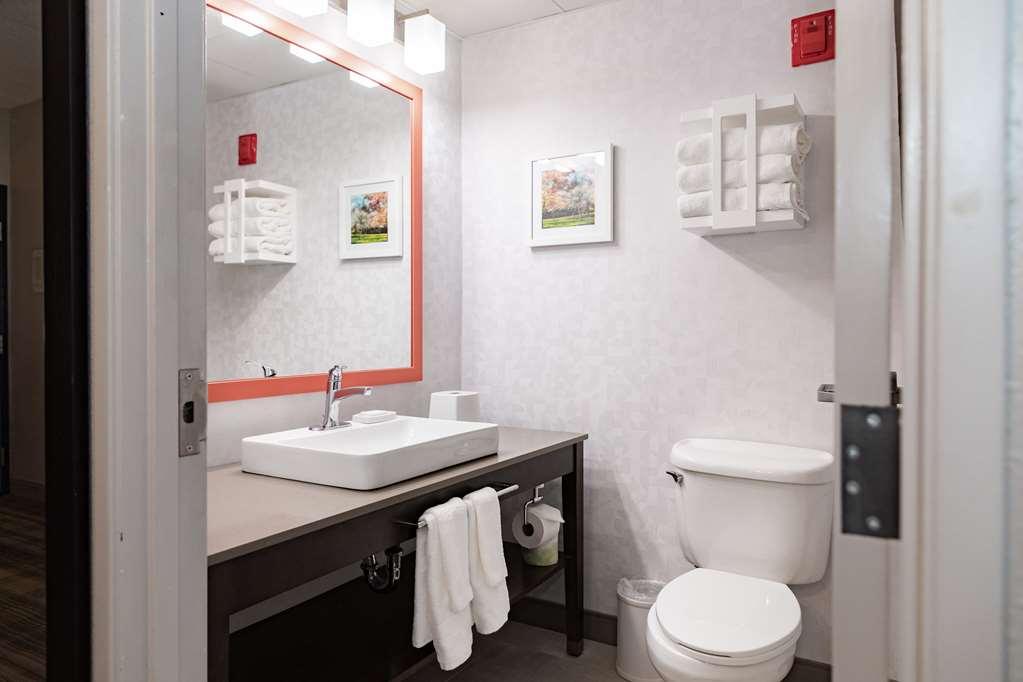 Hampton Inn And Suites Newark Airport 伊麗莎白 客房 照片