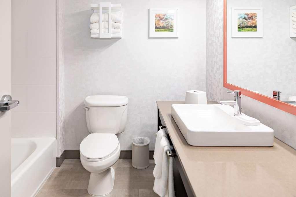 Hampton Inn And Suites Newark Airport 伊麗莎白 客房 照片